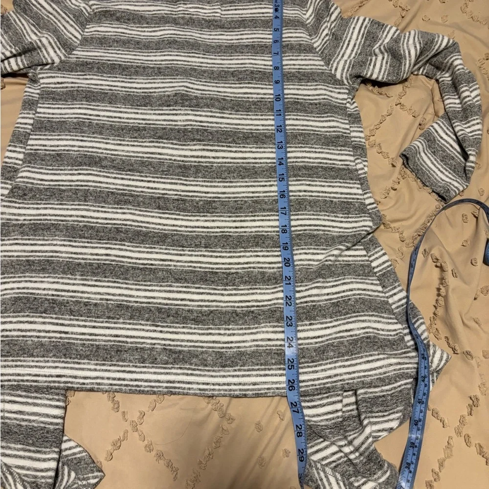 Cupio Gray Striped Hooded Cardigan